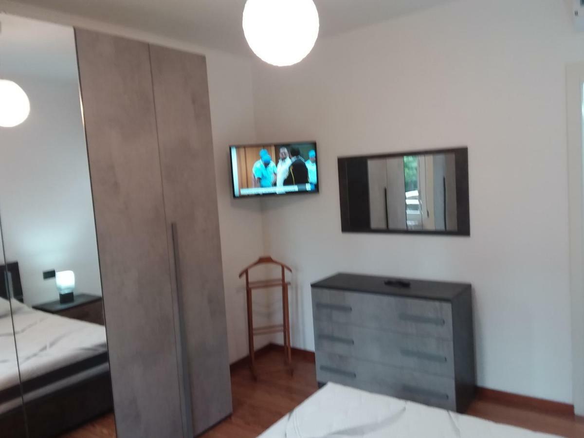 Zona Chiesa Russa Apartment Sanremo Bagian luar foto